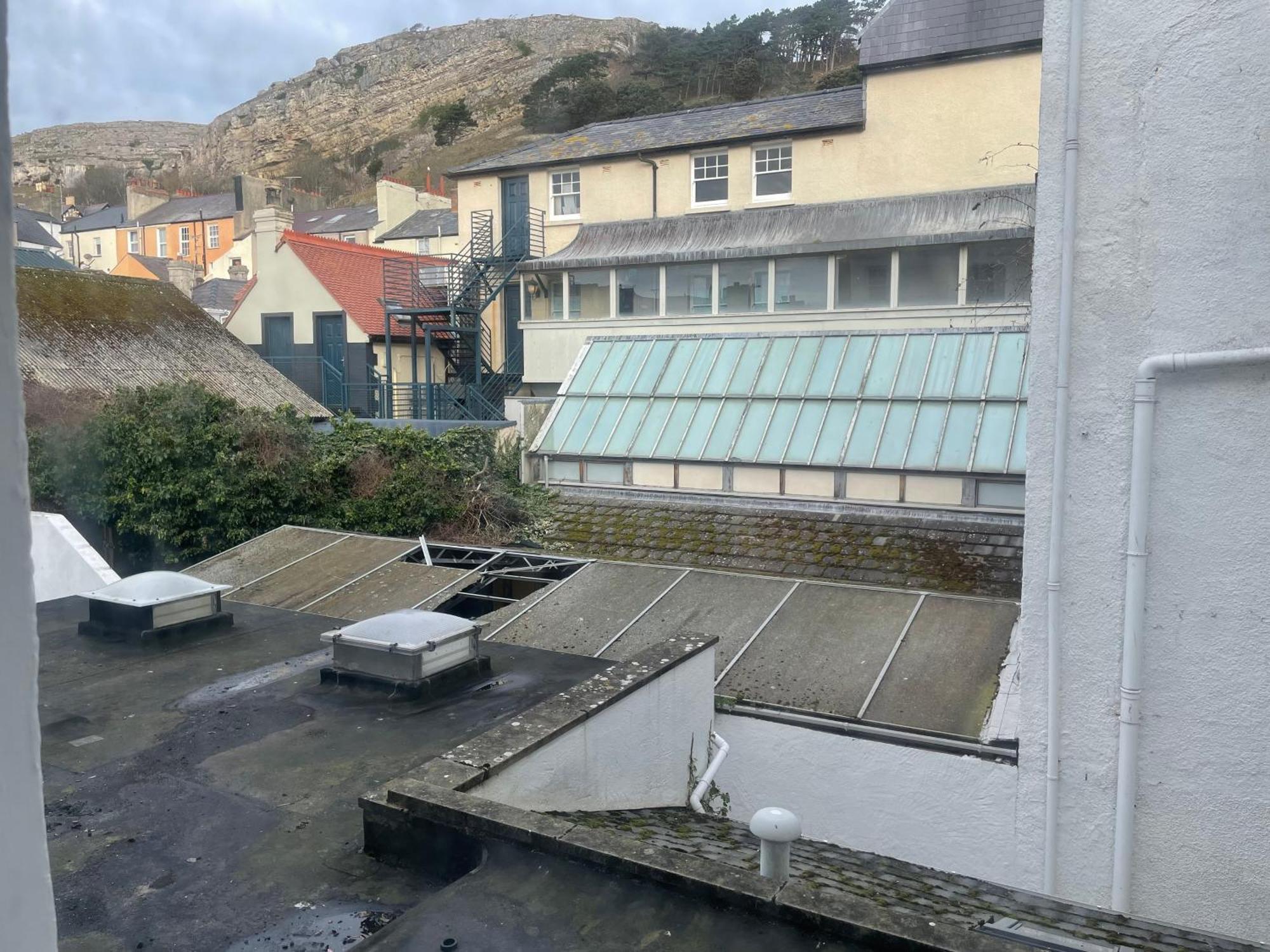 The Wildings Hotel & Tudno'S Restaurant Llandudno Exterior foto