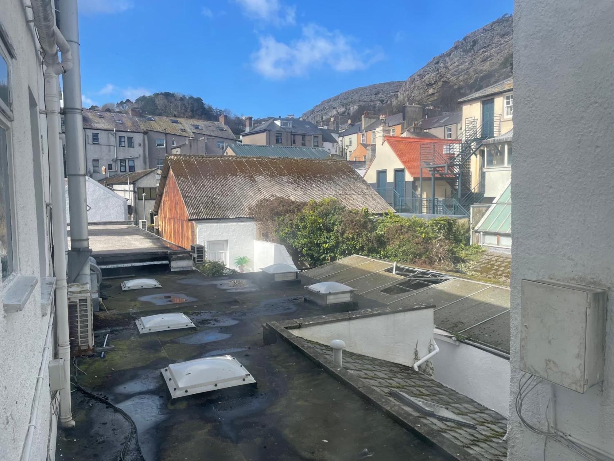 The Wildings Hotel & Tudno'S Restaurant Llandudno Exterior foto